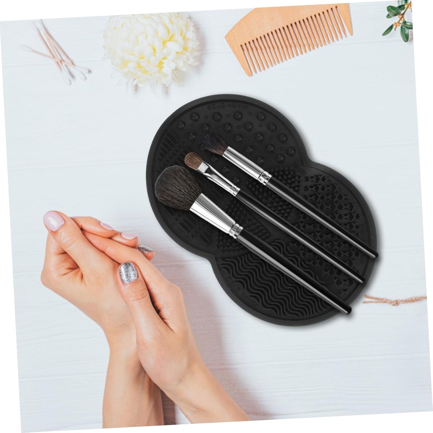 Multi-Functional Makeup Brush Cleaner Silicone Cleaning Pad for Eyeshadow Foundation More Safe for Brushes